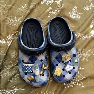 Bath and body works crocs